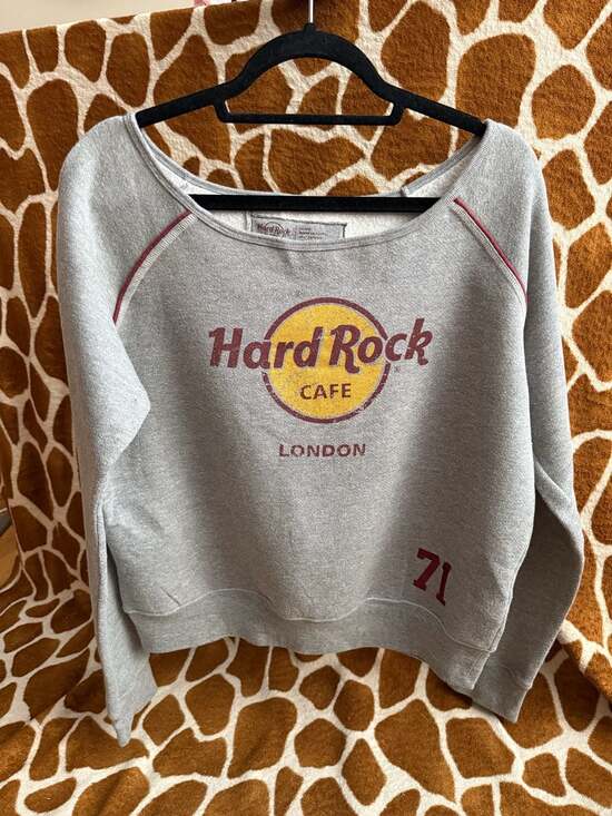 Hard Rock Cafe Tops - Hard Rock Cafe London Women's Heather Gray Raglan Scoop Neck Sweatshirt Size Lar